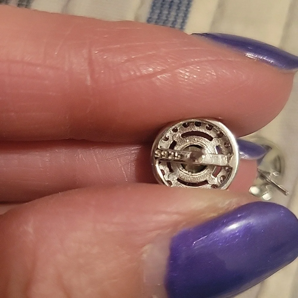 Sterling Silver Stud Earrings with‎ Amethyst Stone Accent NWOT.